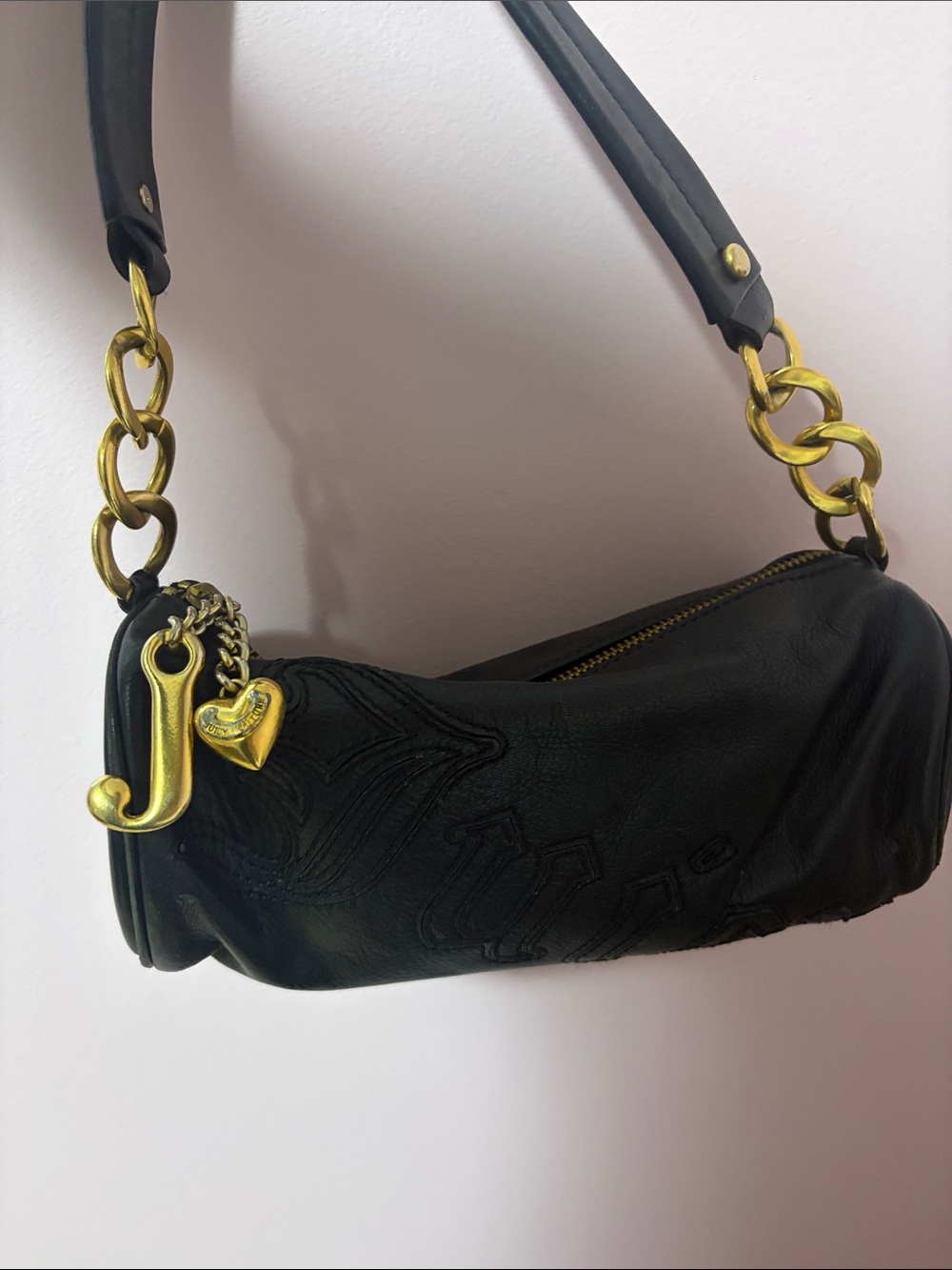 Black juicy shoulder bag